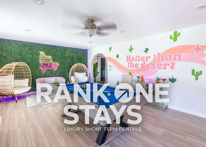 Desert Oasis With Pool Mini Golf King Bed Rv Parking Holiday home *
