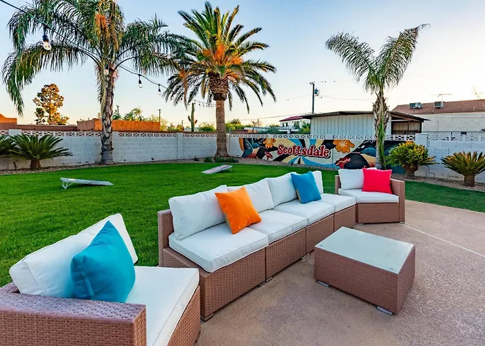 Desert Oasis With Pool Mini Golf King Bed Rv Parking Holiday home